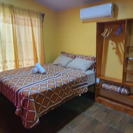 Tio King Hospedaje Turistico Uvita Exterior photo